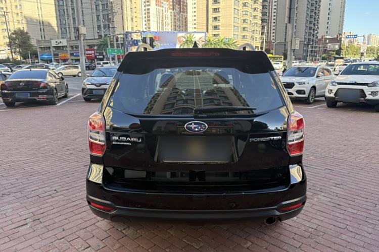 Used Subaru Forester 2014 2.0i Automatic Luxury Edition Exterior 4