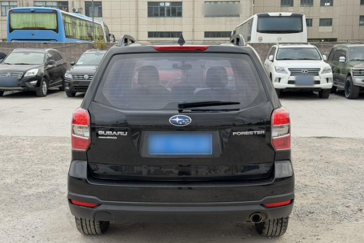Used Subaru Forester 2014 2.0i Automatic Comfort Edition Exterior 5