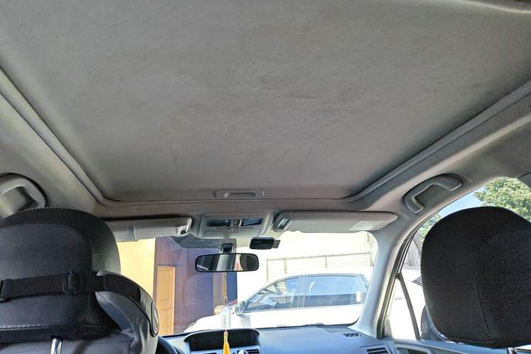 Used Subaru Forester 2014 2.5i Automatic Elite Edition Headliner