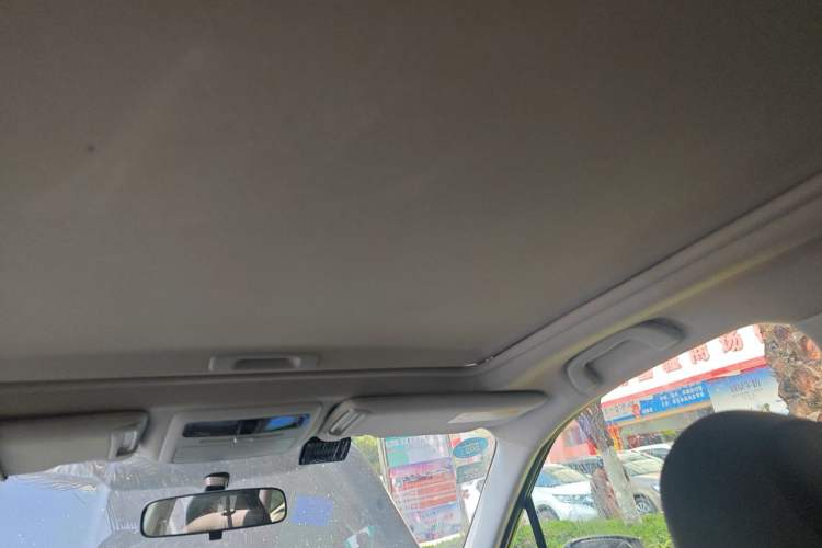 Used Subaru Forester 2014 2.5i Automatic Elite Edition Headliner