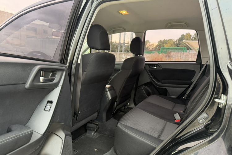 Used Subaru Forester 2014 2.0i Automatic Comfort Edition Interior 1