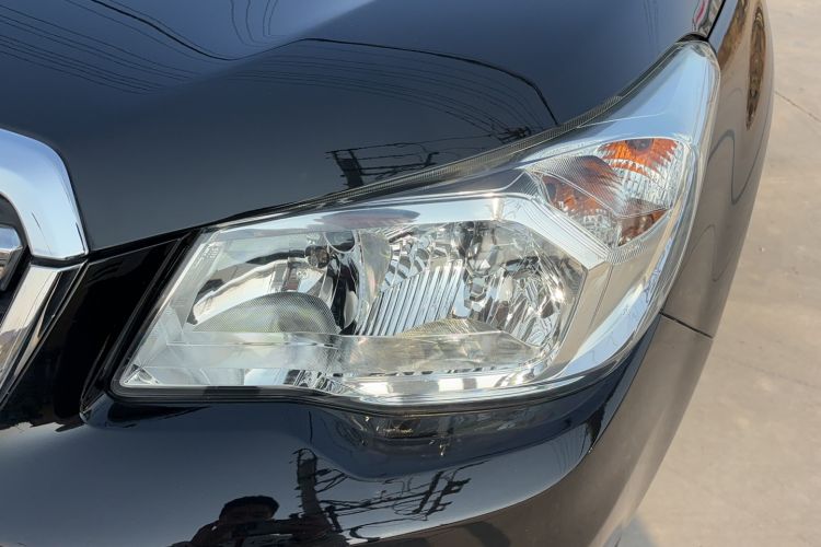 Used Subaru Forester 2014 2.0i Automatic Luxury Edition Left Front Headlight