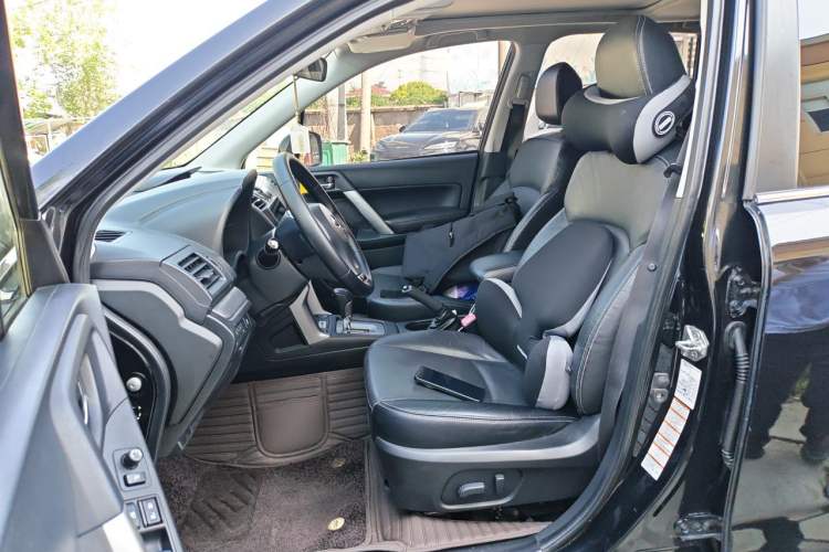Used Subaru Forester 2014 2.5i Automatic Elite Edition Left Front Seat