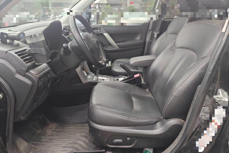 Used Subaru Forester 2014 2.5i Automatic Elite Edition Left Front Seat