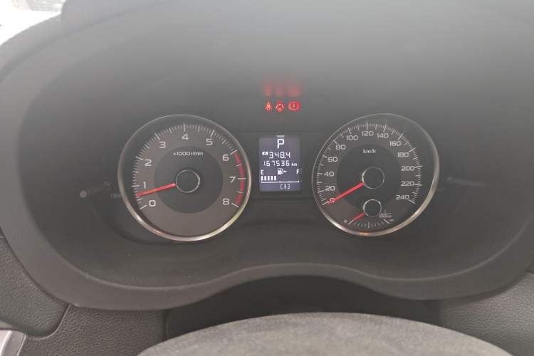 Used Subaru Forester 2014 2.5i Automatic Elite Edition Odometer Close Up