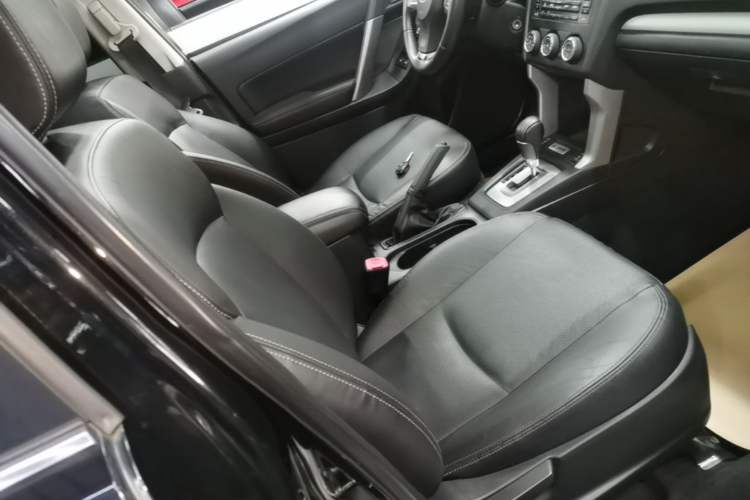 Used Subaru Forester 2014 2.5i Automatic Elite Edition Right Front Seat