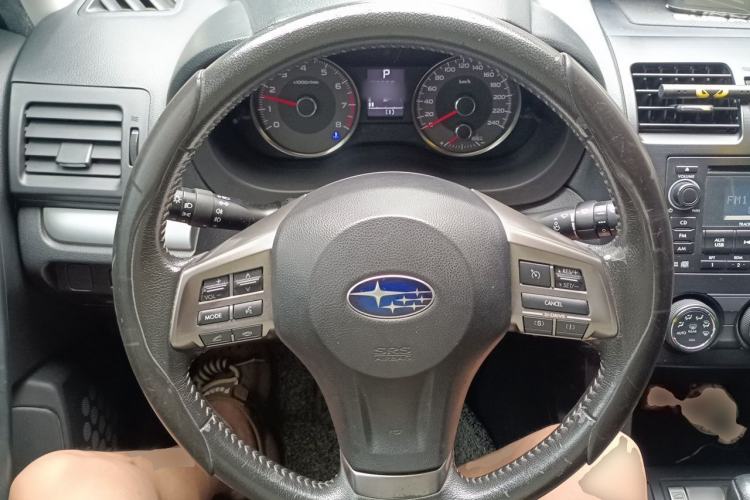 Used Subaru Forester 2014 2.0i Automatic Luxury Edition Steering Wheel