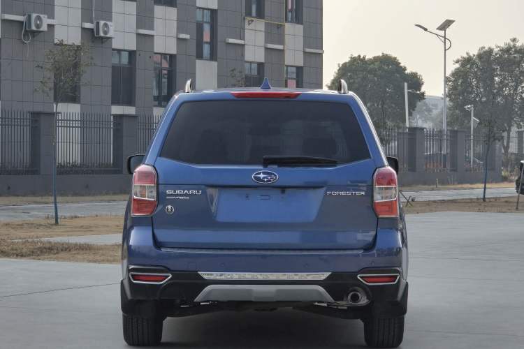 Used Subaru Forester 2014 2.5i Automatic Elite Edition Exterior 6