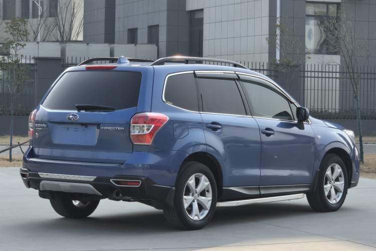 Used Subaru Forester 2014 2.5i Automatic Elite Edition Exterior 7