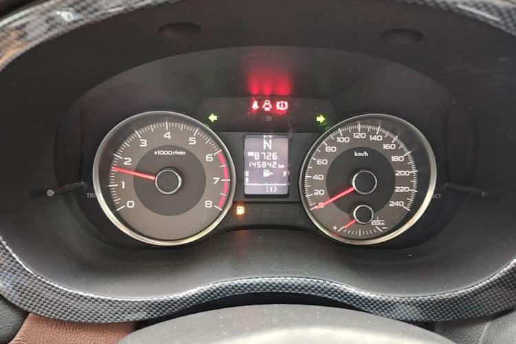 Used Subaru Forester 2014 2.5i Automatic Elite Edition Instrument Cluster