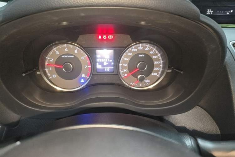 Used Subaru Forester 2014 2.5i Automatic Elite Edition Instrument Cluster
