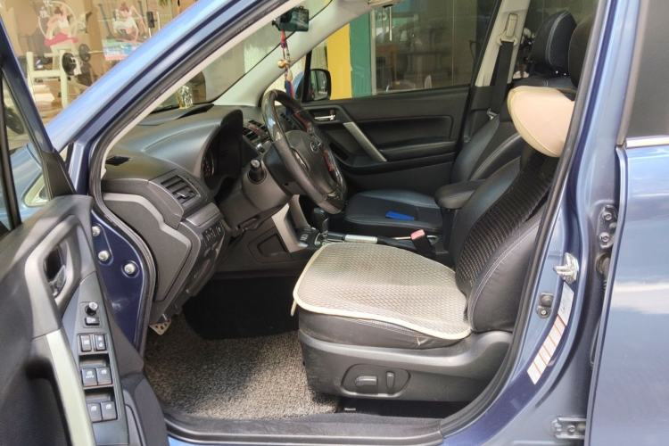 Used Subaru Forester 2014 2.0i Automatic Luxury Edition Left Front Seat