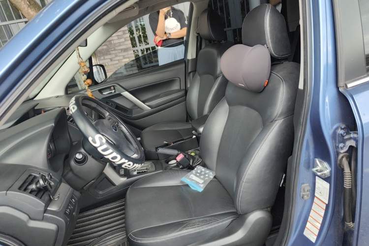 Used Subaru Forester 2014 2.0i Automatic Luxury Edition Left Front Seat