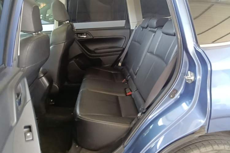 Used Subaru Forester 2014 2.0i Automatic Luxury Edition Left Rear Seat