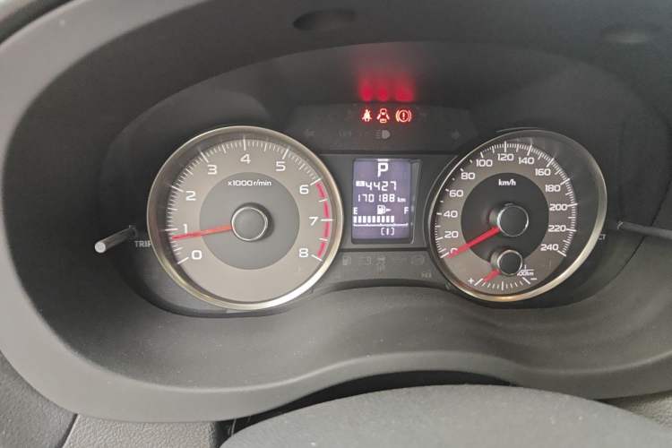 Used Subaru Forester 2014 2.5i Automatic Elite Edition Odometer Close Up
