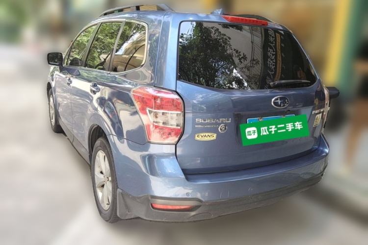 Used Subaru Forester 2014 2.0i Automatic Luxury Edition Rear Left 45 Deg