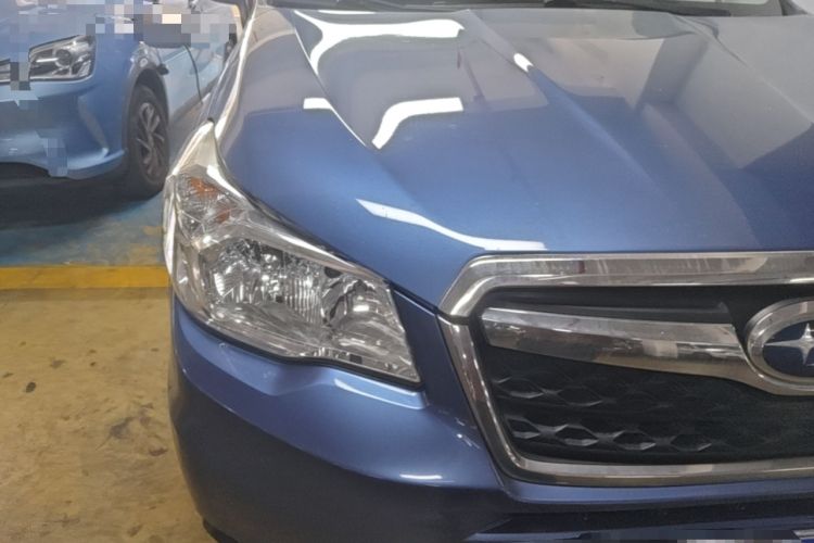 Used Subaru Forester 2014 2.5i Automatic Elite Edition Right Front Headlight