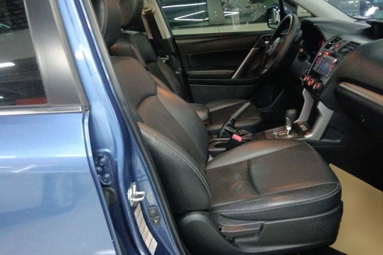 Used Subaru Forester 2014 2.5i Automatic Elite Edition Right Front Seat