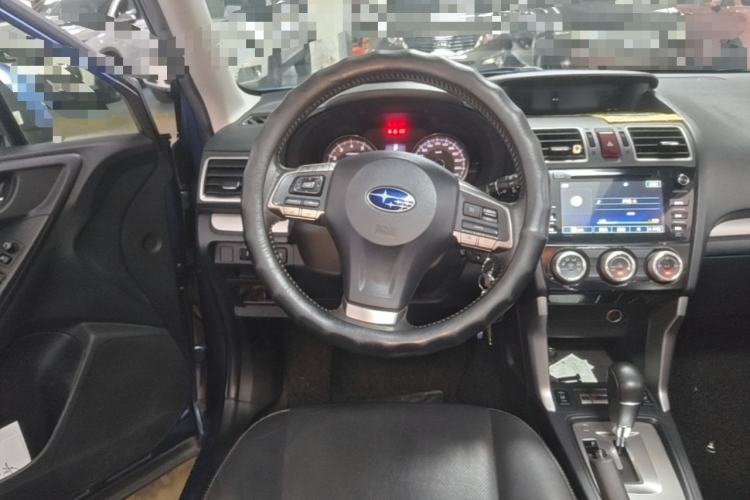 Used Subaru Forester 2014 2.5i Automatic Elite Edition Steering Wheel