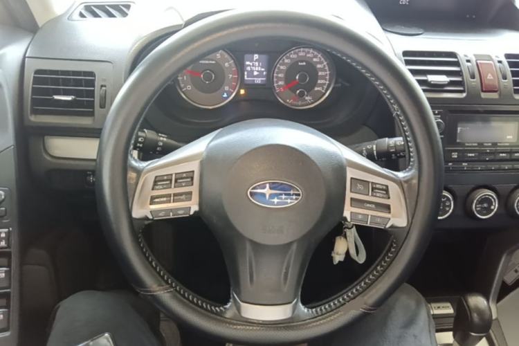Used Subaru Forester 2014 2.0i Automatic Luxury Edition Steering Wheel
