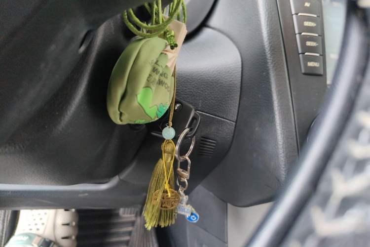 Used Subaru Forester 2014 2.0i Automatic Luxury Edition Vehicle Key