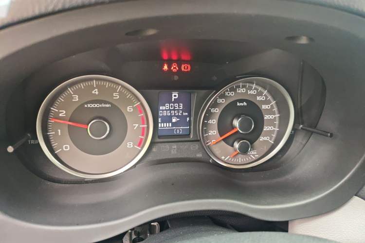Used Subaru Forester 2014 2.5i Automatic Elite Edition Instrument Cluster