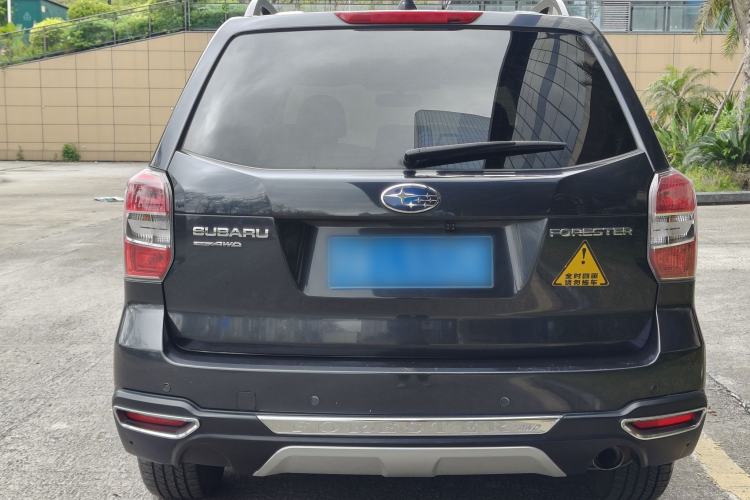 Used Subaru Forester 2014 2.0i Automatic Luxury Edition Exterior 2
