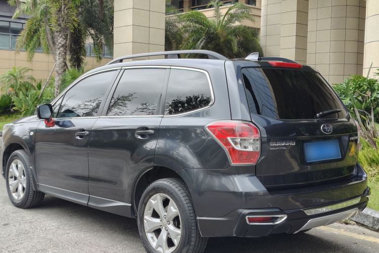 Used Subaru Forester 2014 2.0i Automatic Luxury Edition Exterior 4