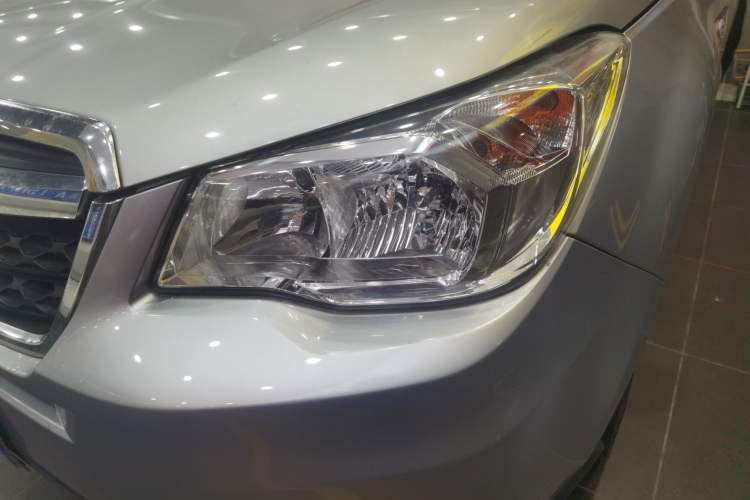 Used Subaru Forester 2014 2.0i Automatic Luxury Edition Left Front Headlight