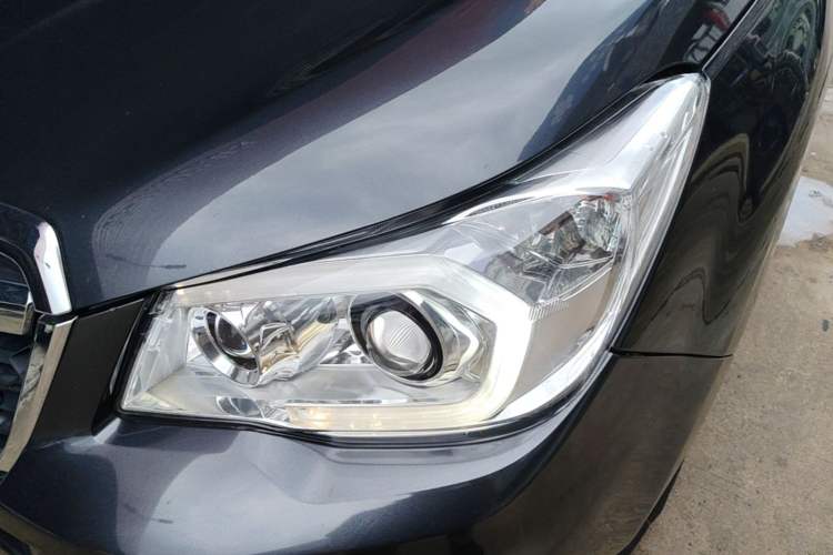 Used Subaru Forester 2014 2.5i Automatic Elite Edition Left Front Headlight