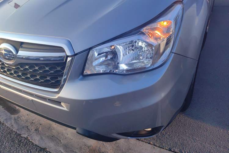 Used Subaru Forester 2014 2.5i Automatic Elite Edition Left Front Headlight