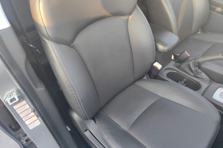 Used Subaru Forester 2014 2.5i Automatic Elite Edition Right Front Seat