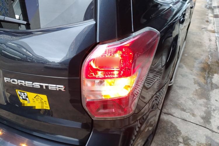 Used Subaru Forester 2014 2.5i Automatic Elite Edition Right Rear Taillight