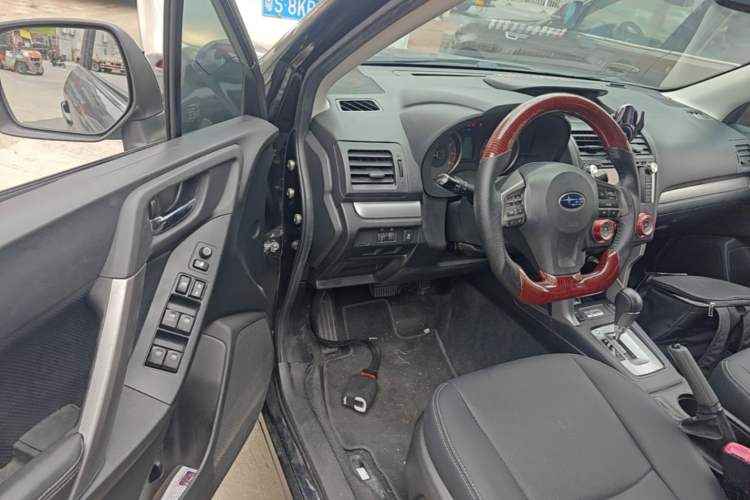 Used Subaru Forester 2014 2.5i Automatic Elite Edition Driver Seat