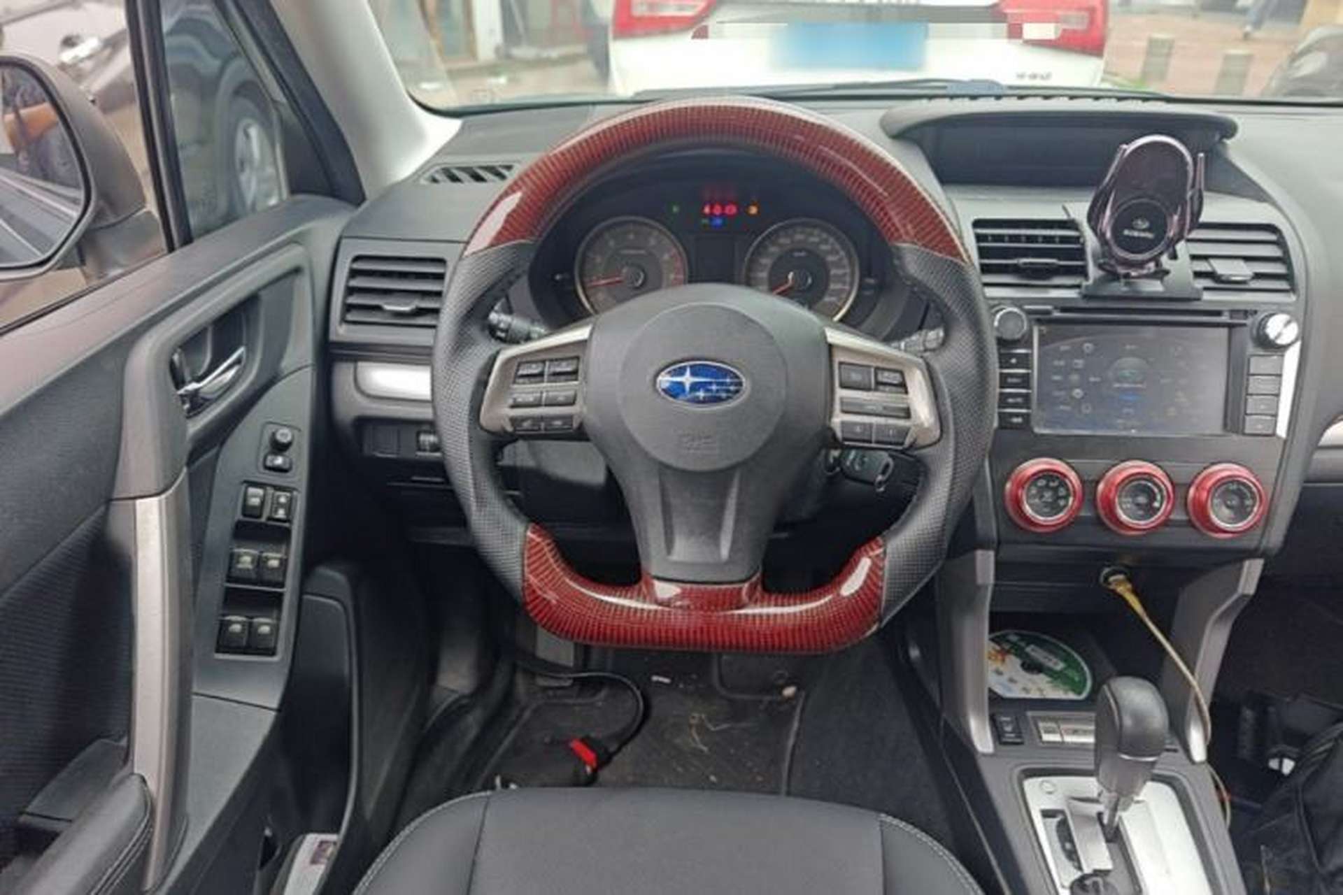 Used Subaru Forester 2014 2.5i Automatic Elite Edition Steering Wheel