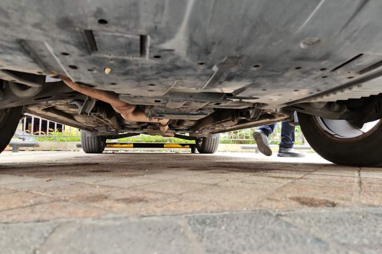 Used Subaru Forester 2014 2.0i Automatic Comfort Edition Chassis Front