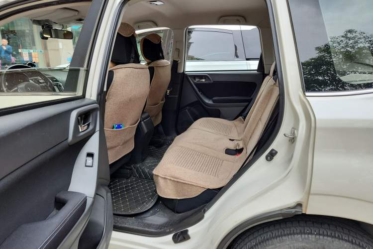 Used Subaru Forester 2014 2.0i Automatic Comfort Edition Left Rear Seat