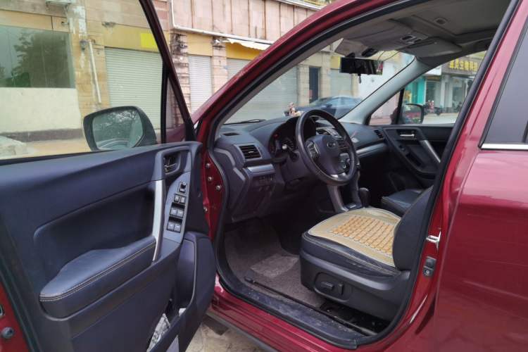 Used Subaru Forester 2014 2.5i Automatic Elite Edition Driver Seat