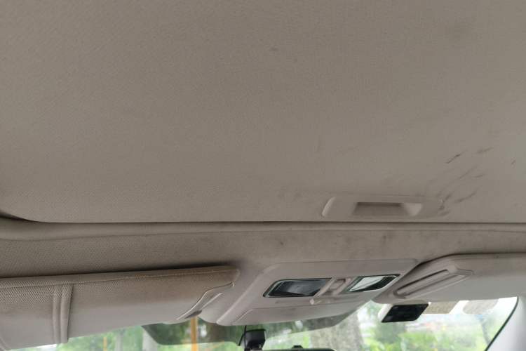 Used Subaru Forester 2014 2.0i Automatic Luxury Edition Headliner