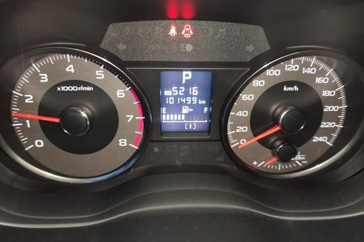 Used Subaru Forester 2014 2.5i Automatic Elite Edition Odometer Close Up