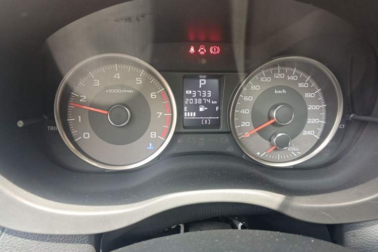 Used Subaru Forester 2014 2.5i Automatic Elite Edition Odometer Close Up