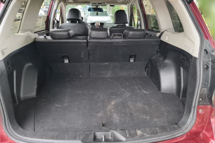 Used Subaru Forester 2014 2.0i Automatic Luxury Edition Trunk