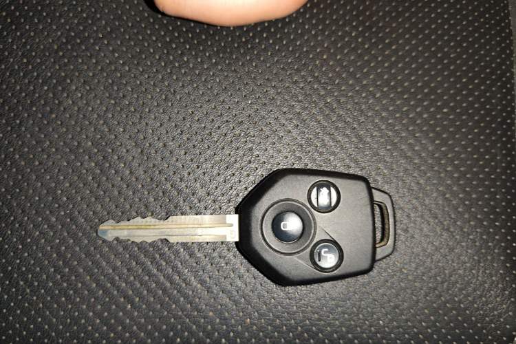 Used Subaru Forester 2014 2.5i Automatic Elite Edition Vehicle Key