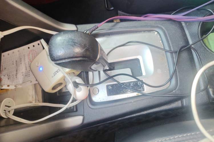 Used Subaru Forester 2014 2.0i Automatic Luxury Edition Gear Lever