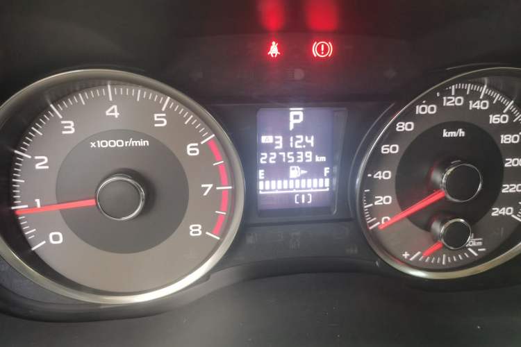 Used Subaru Forester 2014 2.5i Automatic Elite Edition Odometer Close Up