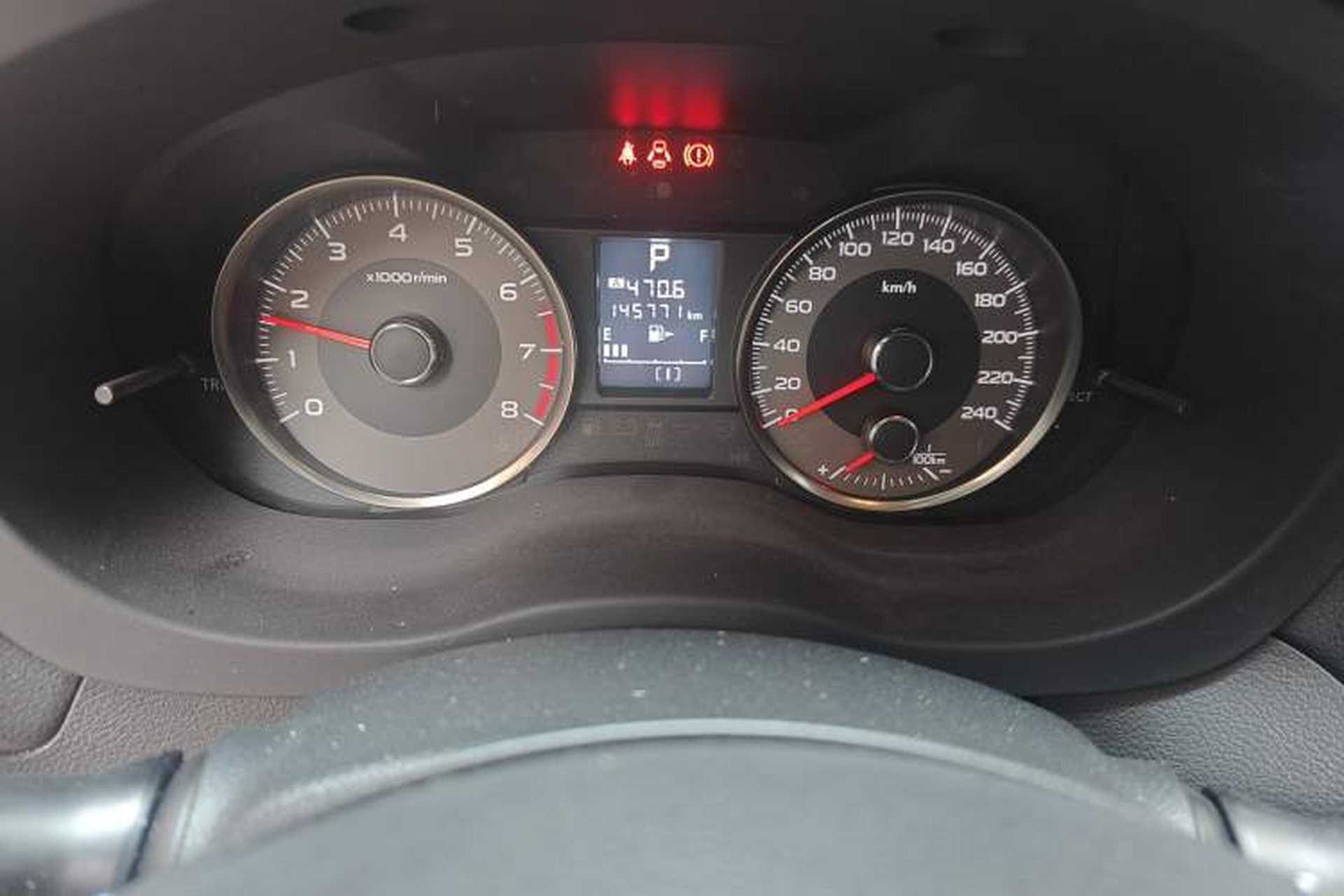 Used Subaru Forester 2014 2.0i Automatic Luxury Edition Odometer Close Up