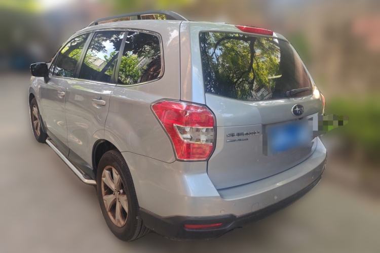 Used Subaru Forester 2014 2.0i Automatic Luxury Edition Rear Left 45 Deg