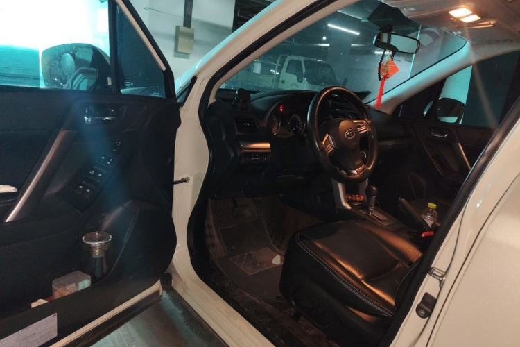 Used Subaru Forester 2014 2.0i Automatic Luxury Edition Driver Seat