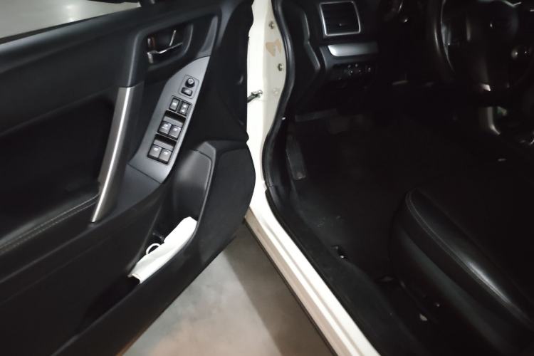 Used Subaru Forester 2014 2.5i Automatic Elite Edition Driver Seat