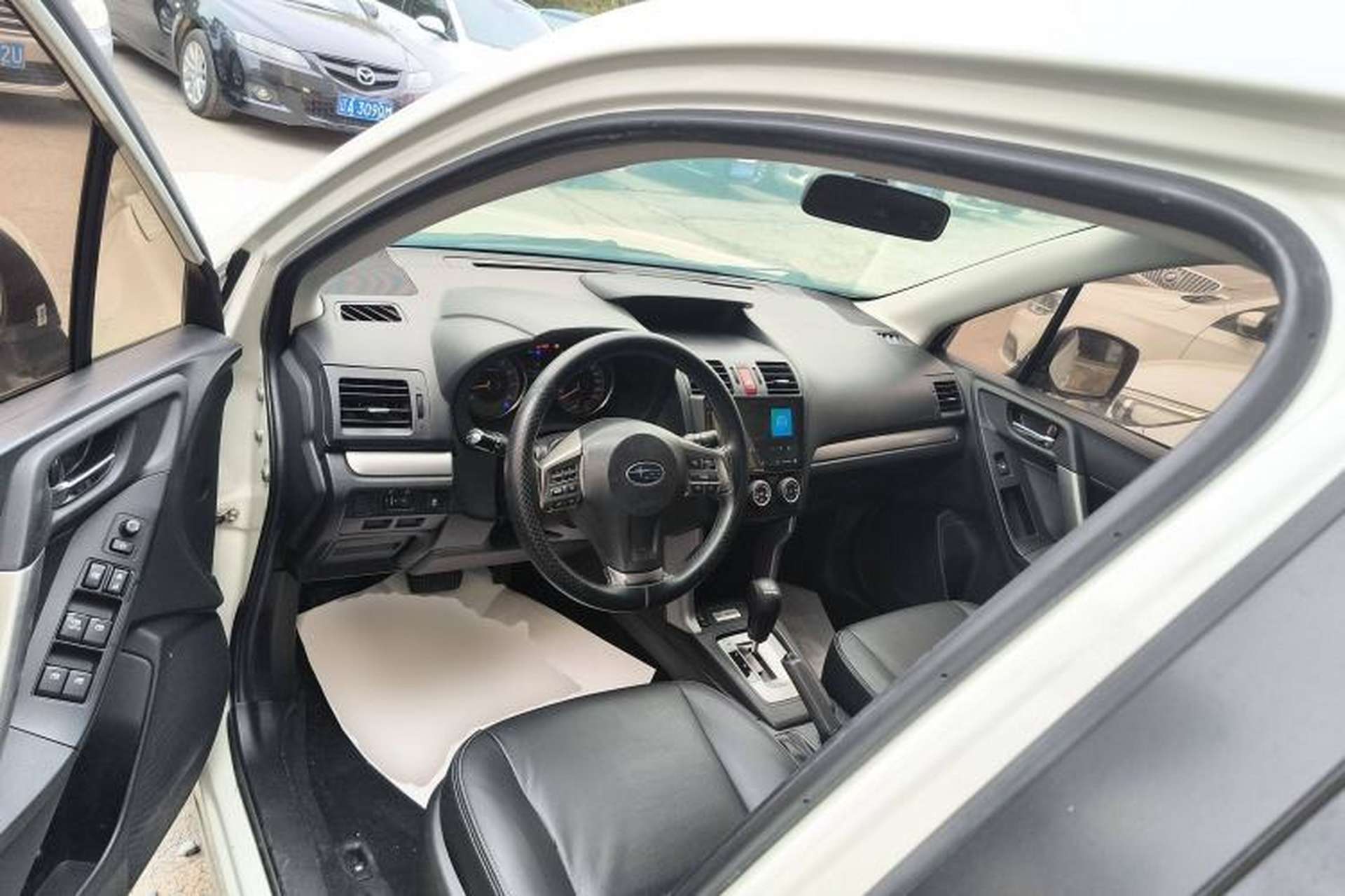 Used Subaru Forester 2014 2.5i Automatic Elite Edition Driver Seat